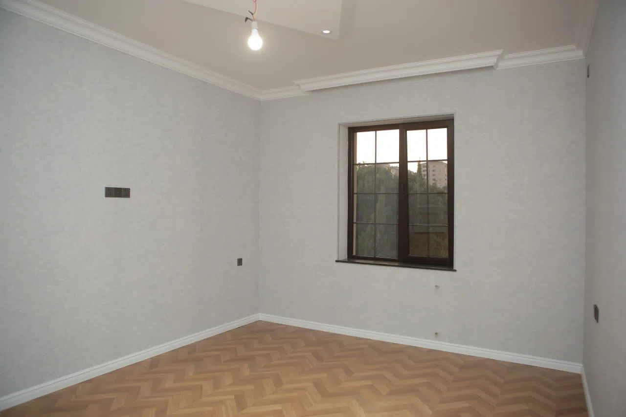 6 otaqlı villa 375 m² - 4.5 sot torpaq sahəsində satılır — şəkil 11