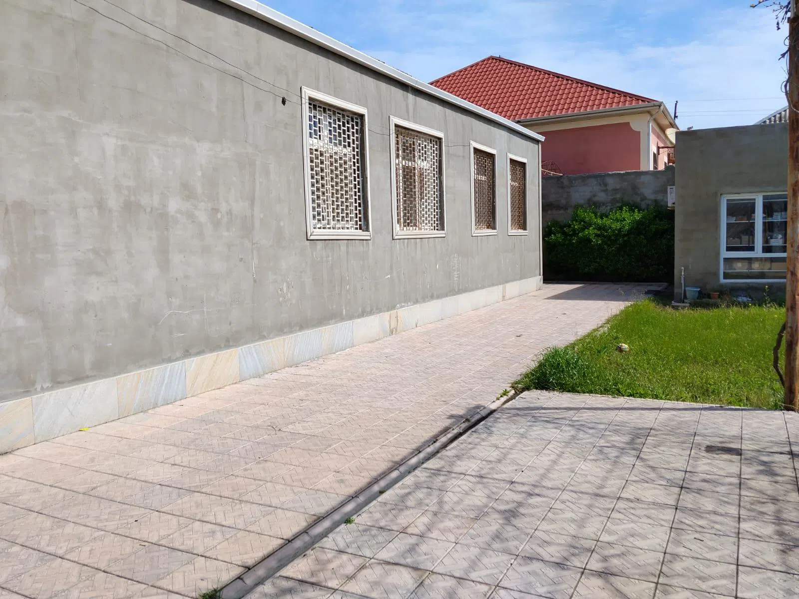 4 otaqlı bağ evi 170 m² 4.5 sot torpaq sahəsində satılır — şəkil 5