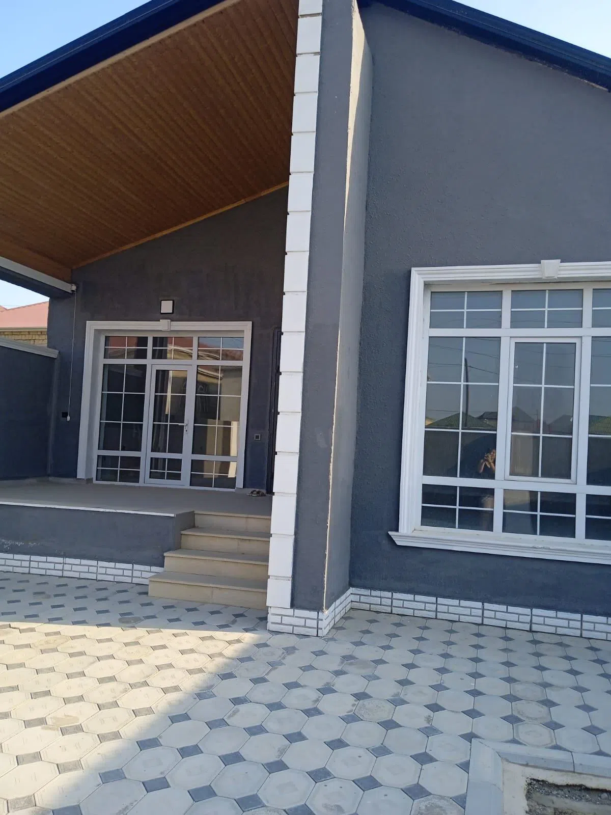 4 otaqlı həyət evi 129 m² - 24 sot torpaq sahəsində satılır