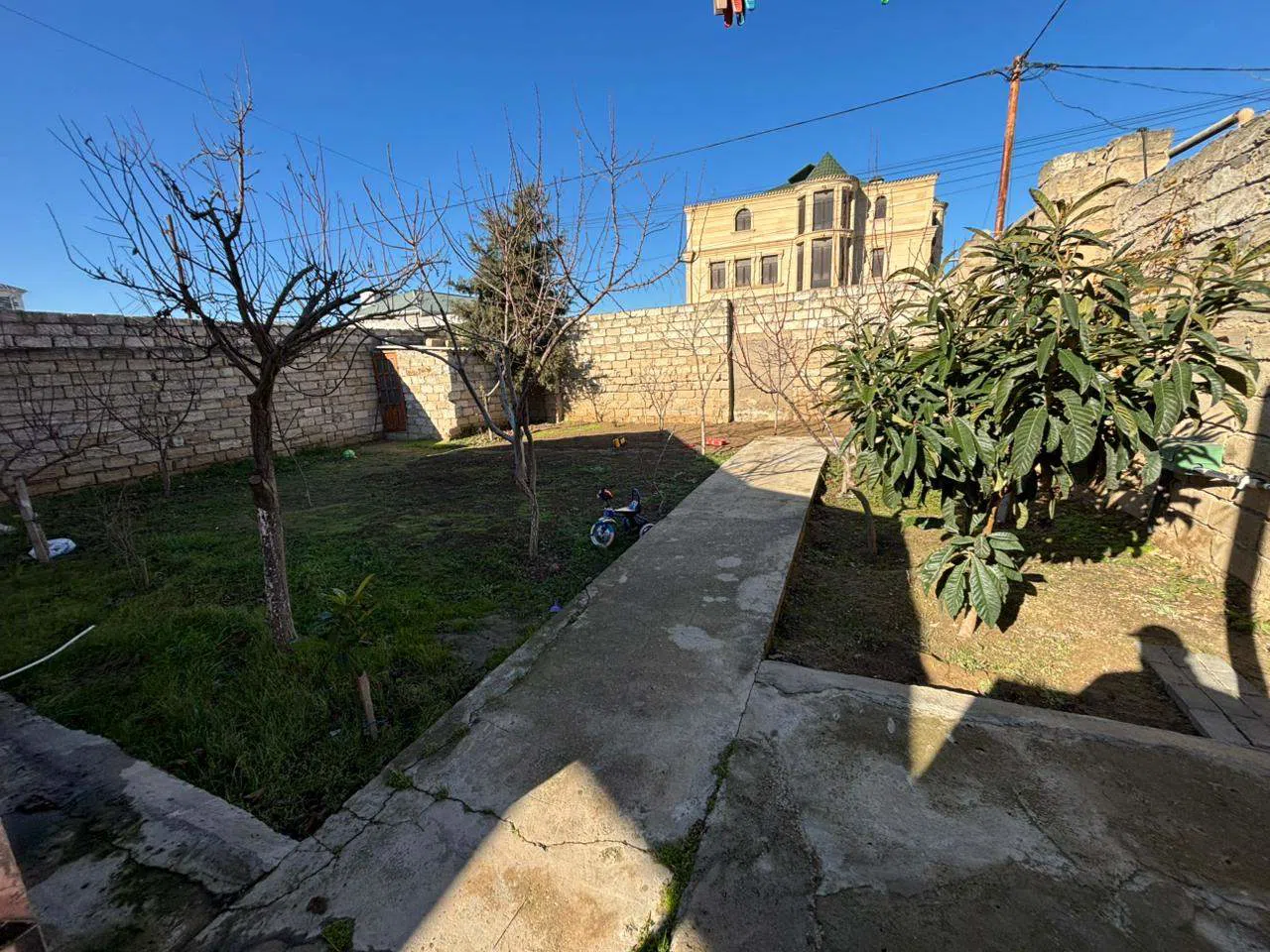 4 otaqlı həyət evi 110 m² - 4 sot torpaq sahəsində satılır — şəkil 4