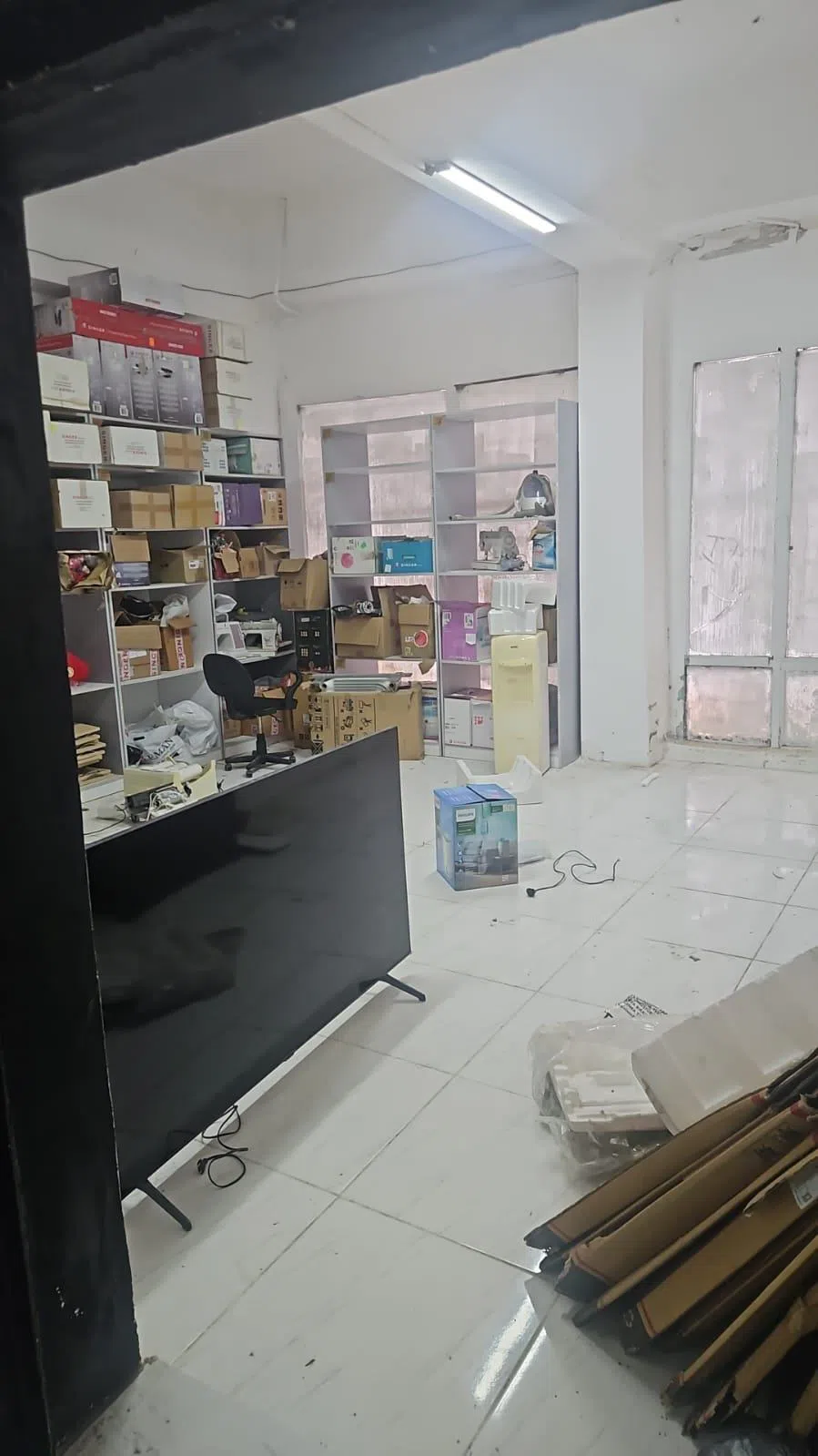 Əla təmirli ticarət obyekti, 400 m² kirayə verilir — şəkil 8