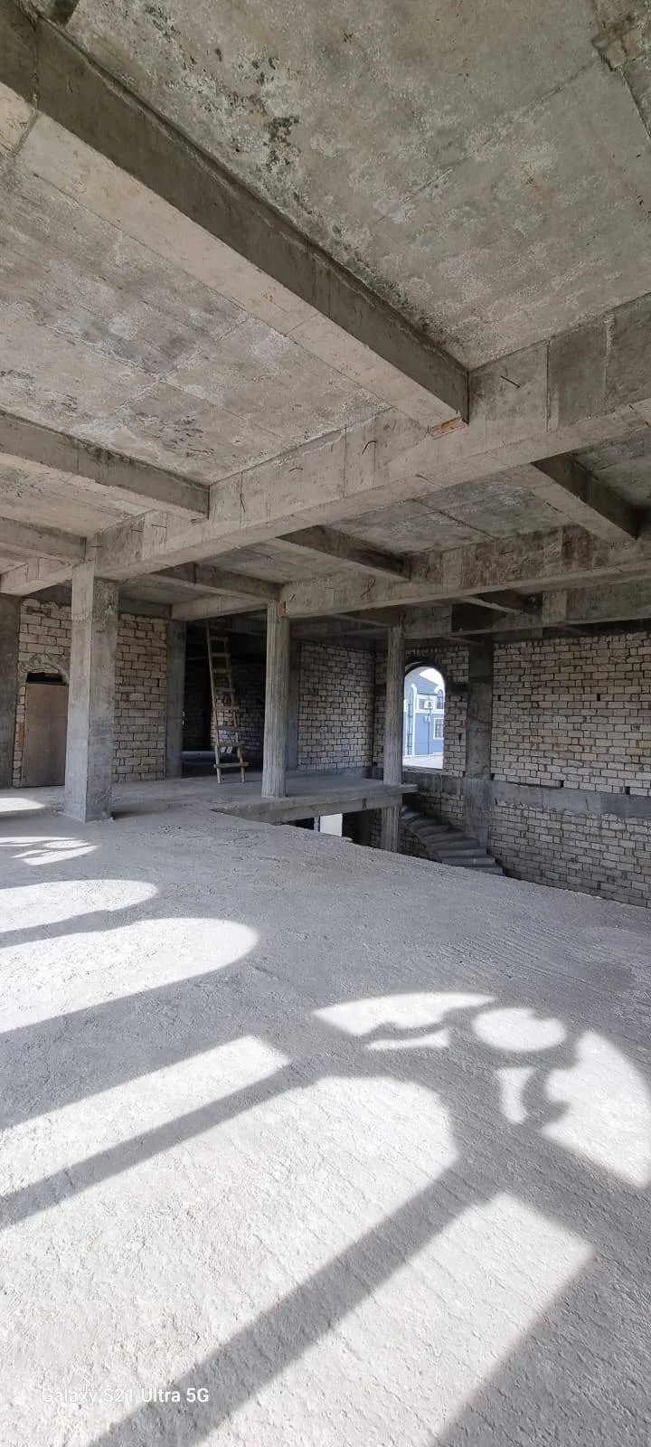 15 otaqlı villa 1500 m² - 32 sot torpaq sahəsində satılır — şəkil 22