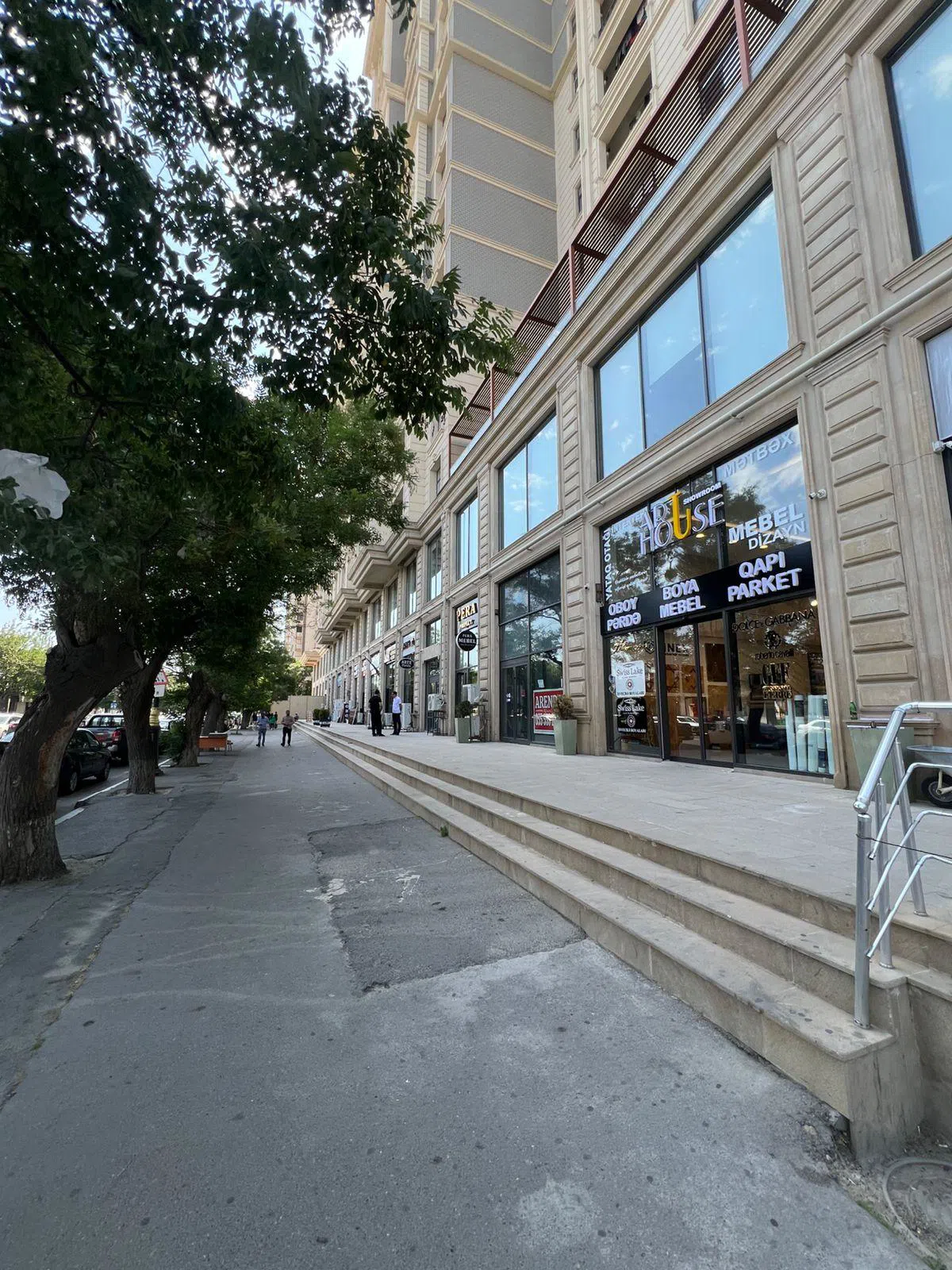 142 m² Əla təmirli obyekt kirayə verilir — şəkil 21
