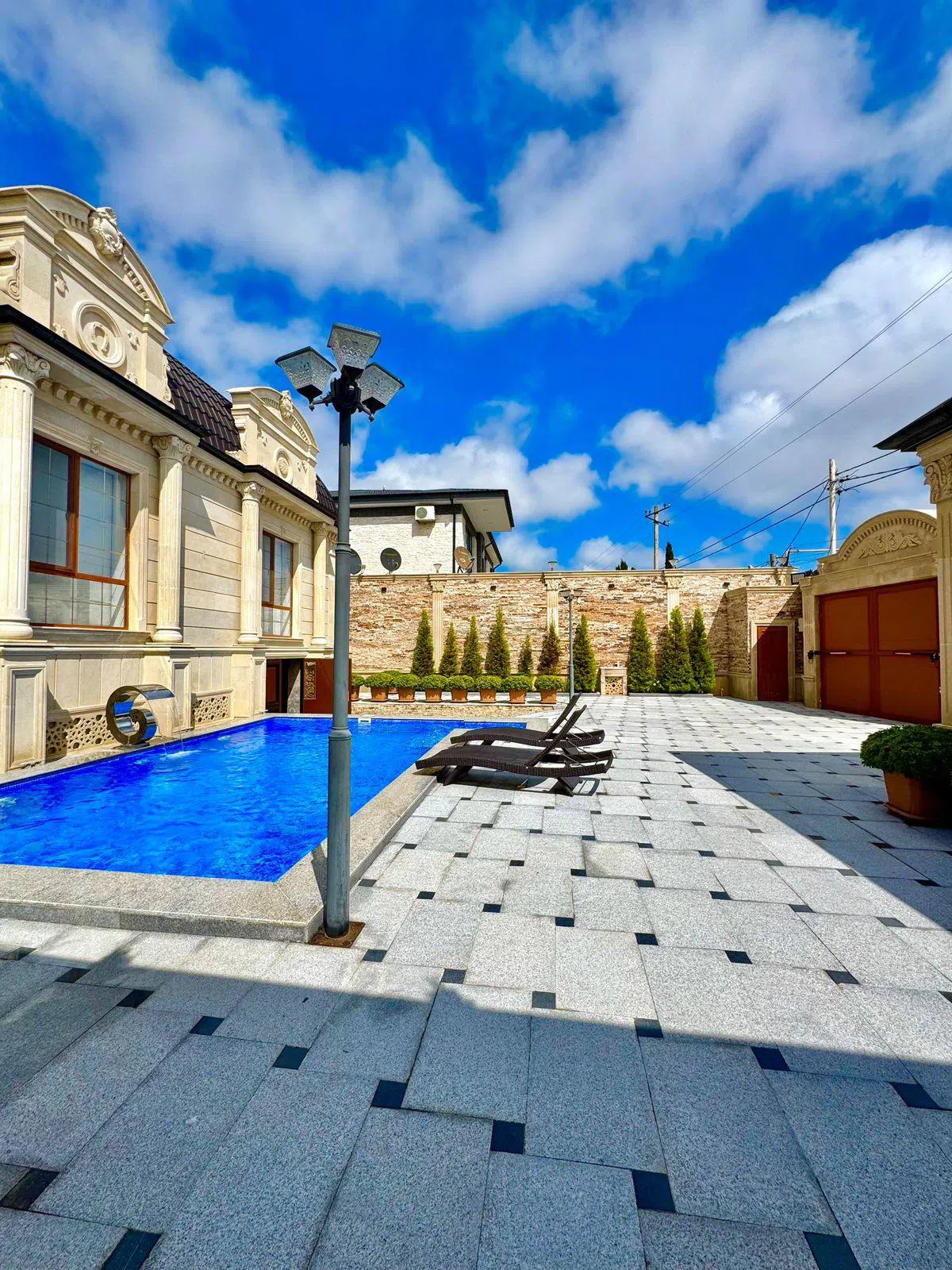 5 otaqlı bağ evi 405 m² satılır — şəkil 18