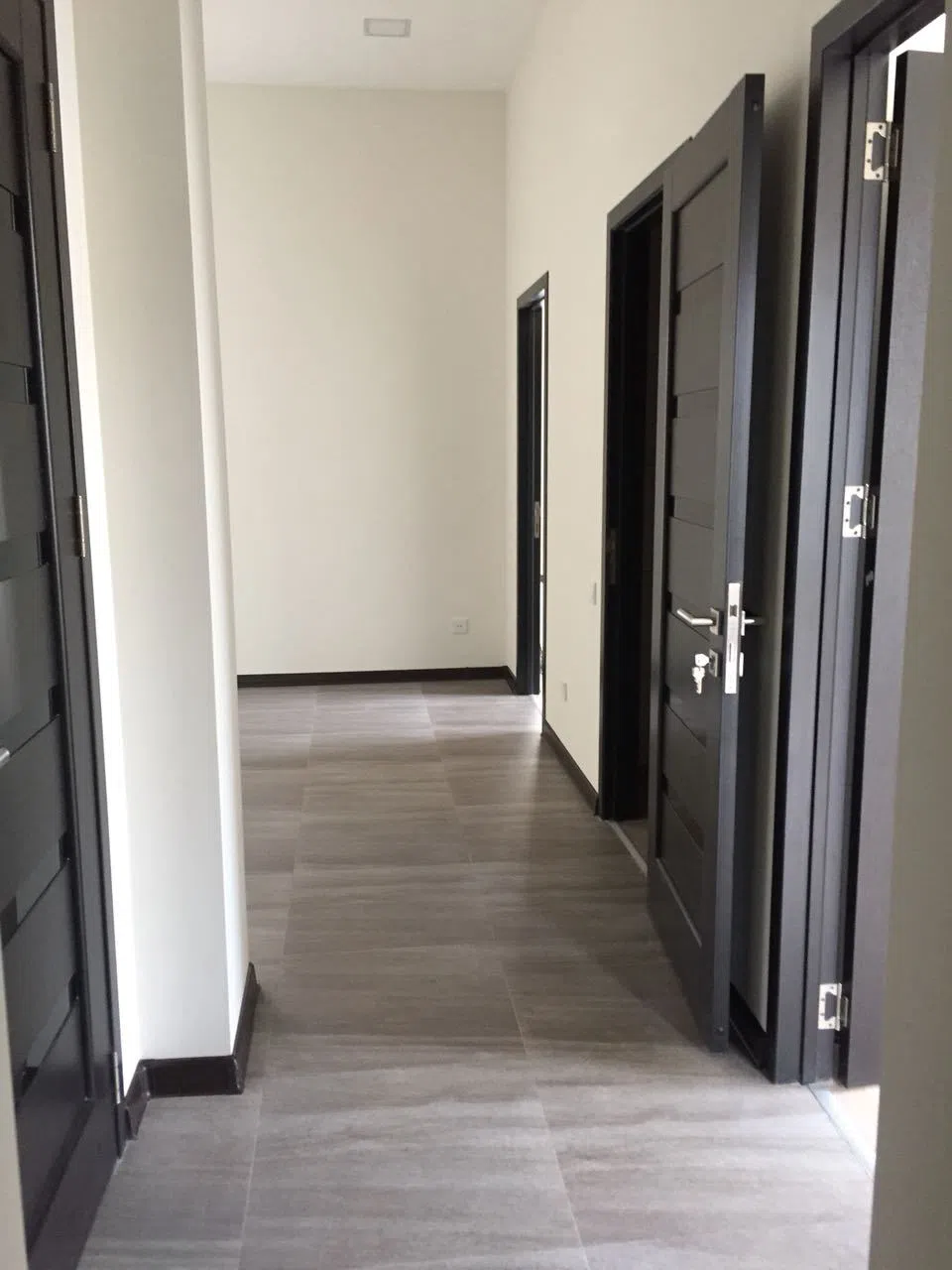 3 otaqlı ofis, 5400 m² kirayə verilir