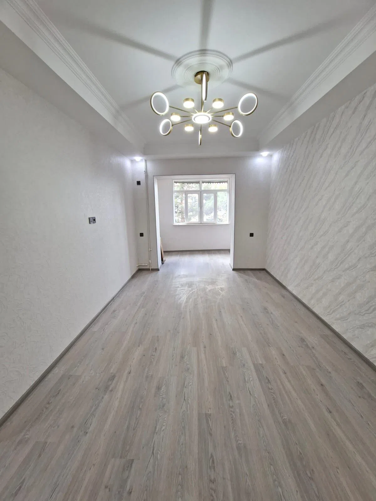 2 otaqlı mənzil 45 m² satılır