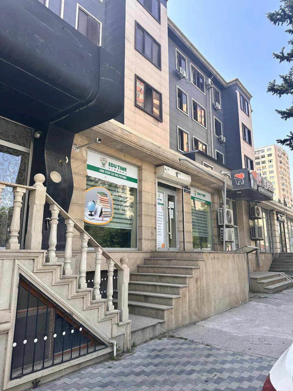 75 m² Yaxşı təmirli obyekt kirayə verilir