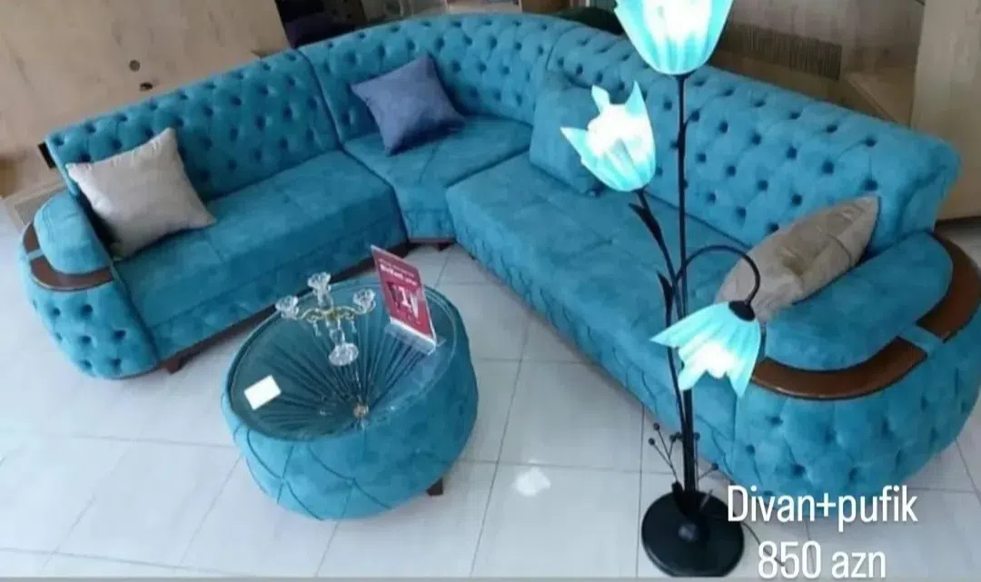 Künc divan, Qarışıq rəng