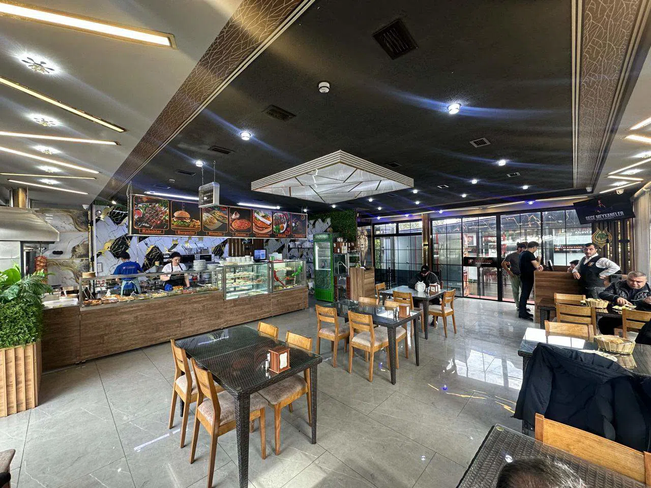 Əla təmirli obyekti, 550 m² satılır — şəkil 7