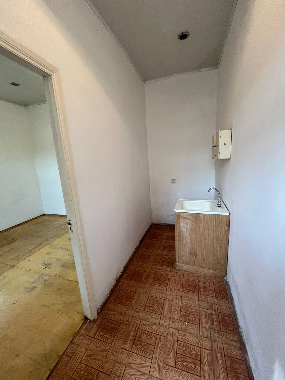 5 otaqlı həyət evi 120 m² - 3 sot torpaq sahəsində satılır — şəkil 29