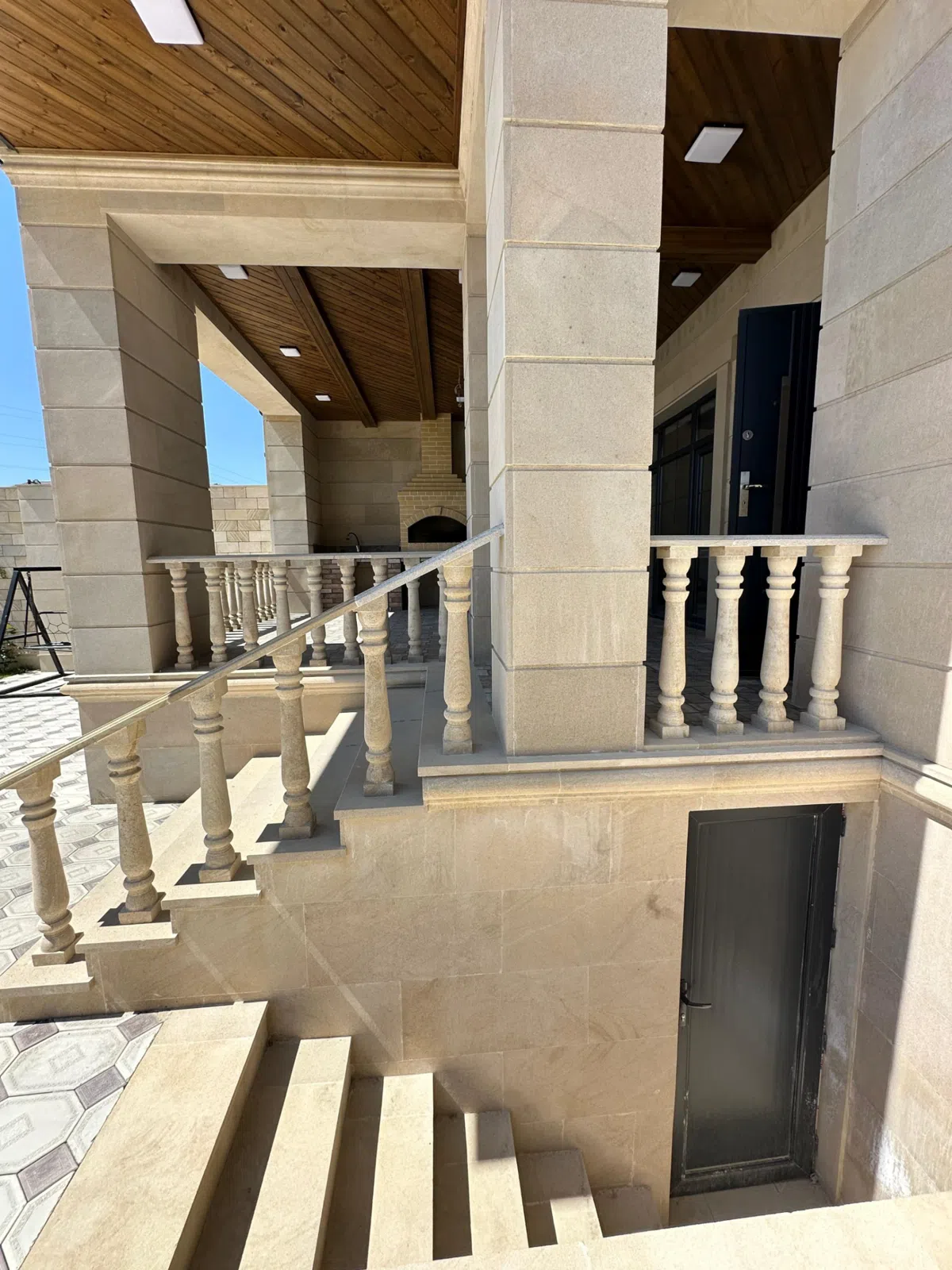 5 otaqlı həyət evi 160 m² - 4 sot torpaq sahəsində satılır