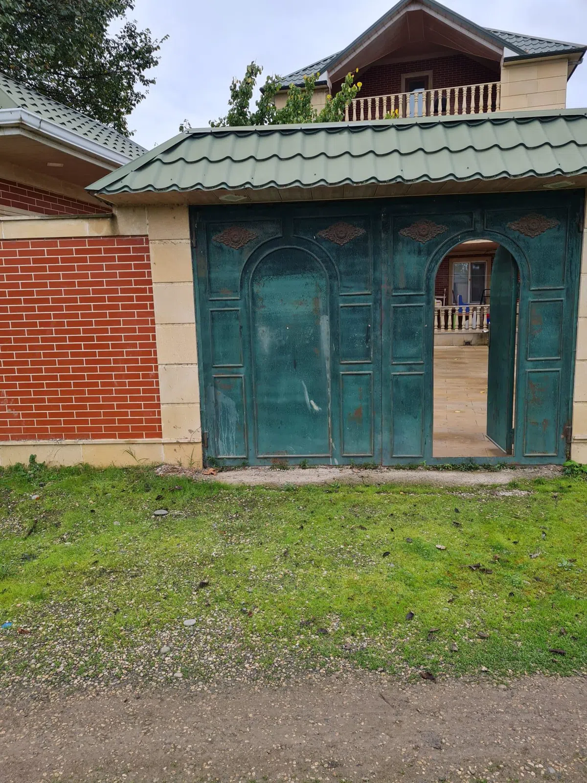 7 otaqlı villa 250 m² - 4 sot torpaq sahəsində satılır — şəkil 19