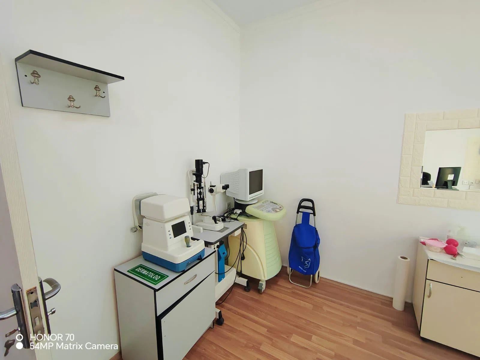 4 mərtəbəli klinika, 430 m² satılır — şəkil 10