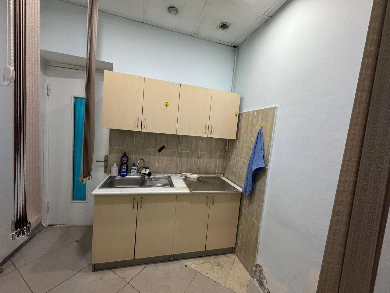 4 otaqlı ofis, 100 m² kirayə verilir — şəkil 14