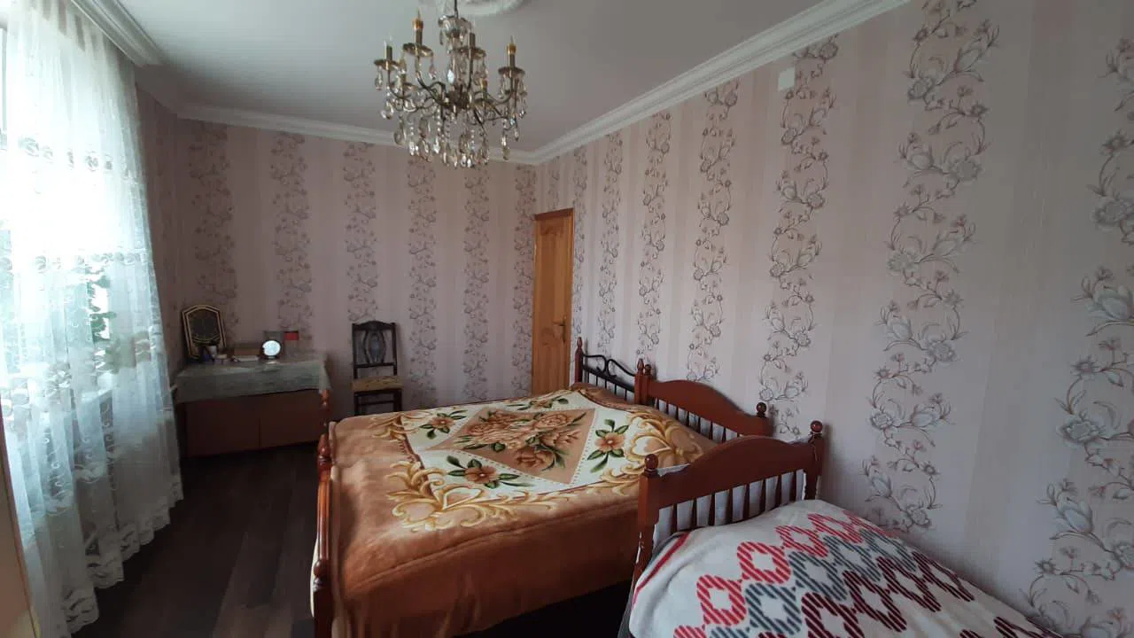 5 otaqlı mənzil 110 m² satılır — şəkil 3