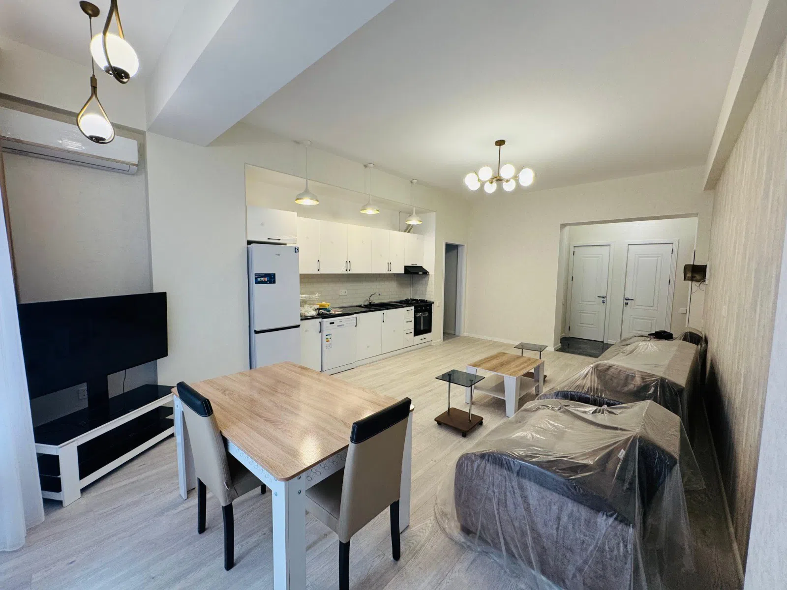 3 otaqlı mənzil 100 m² kirayə verilir — şəkil 9