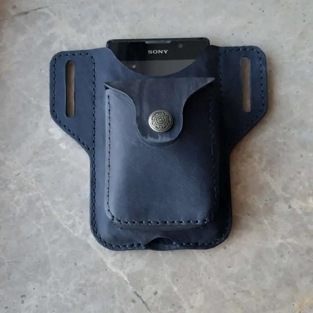 Telefon ve siqaret qabi — şəkil 1