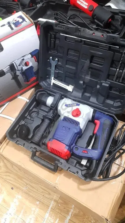 KAD 1650W SDS Rotary Hammer - Tenderyard