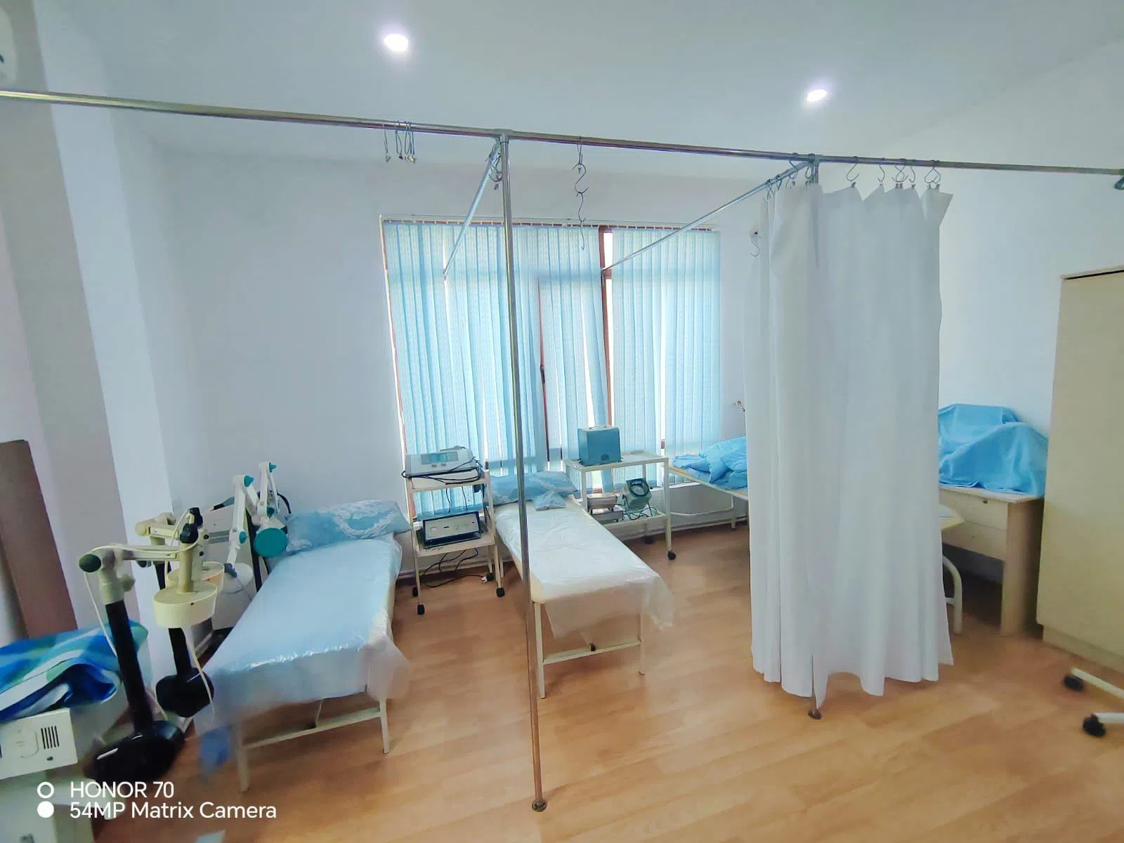 4 mərtəbəli klinika, 430 m² satılır — şəkil 18
