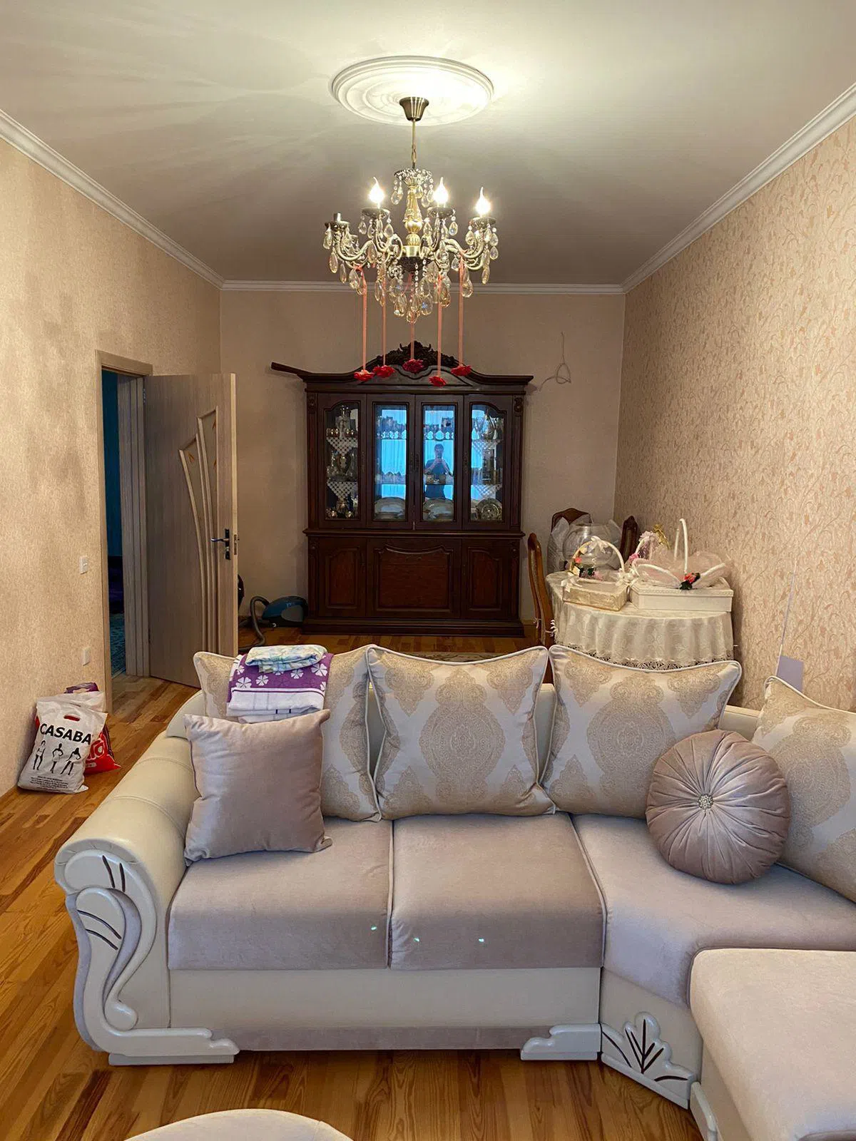 4 otaqlı həyət evi 300 m² - 3 sot torpaq sahəsində satılır — şəkil 2