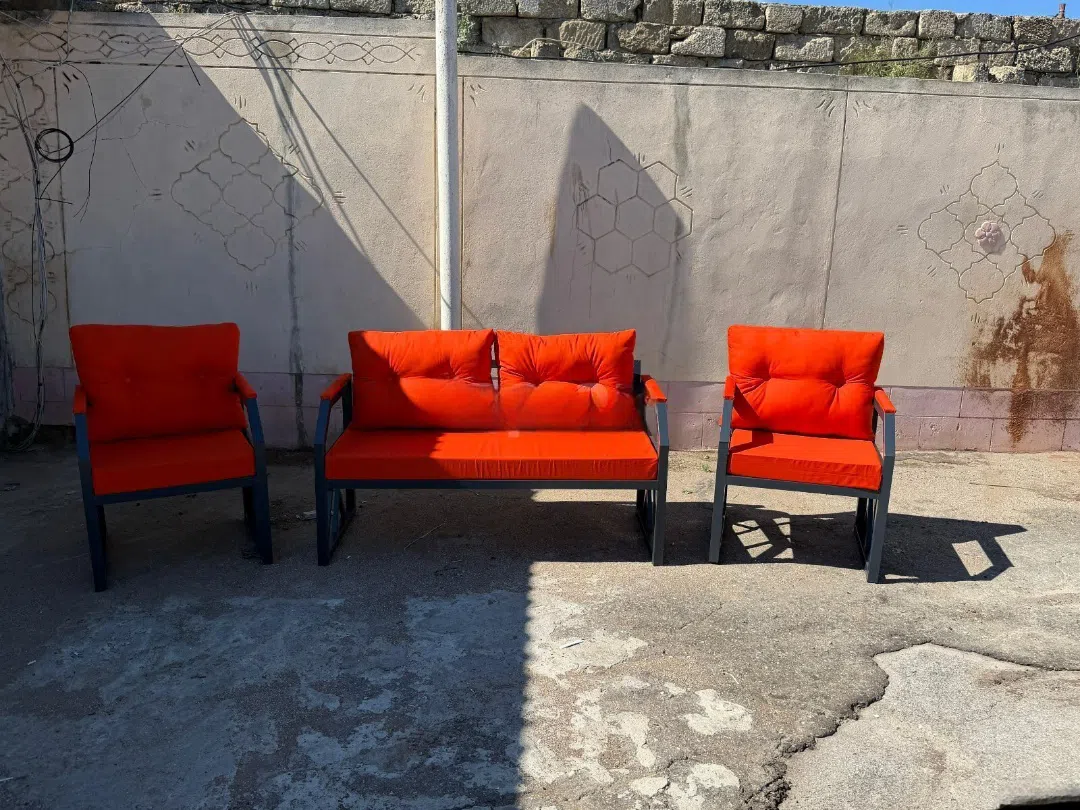 Garden sofa Orange color - Tenderyard