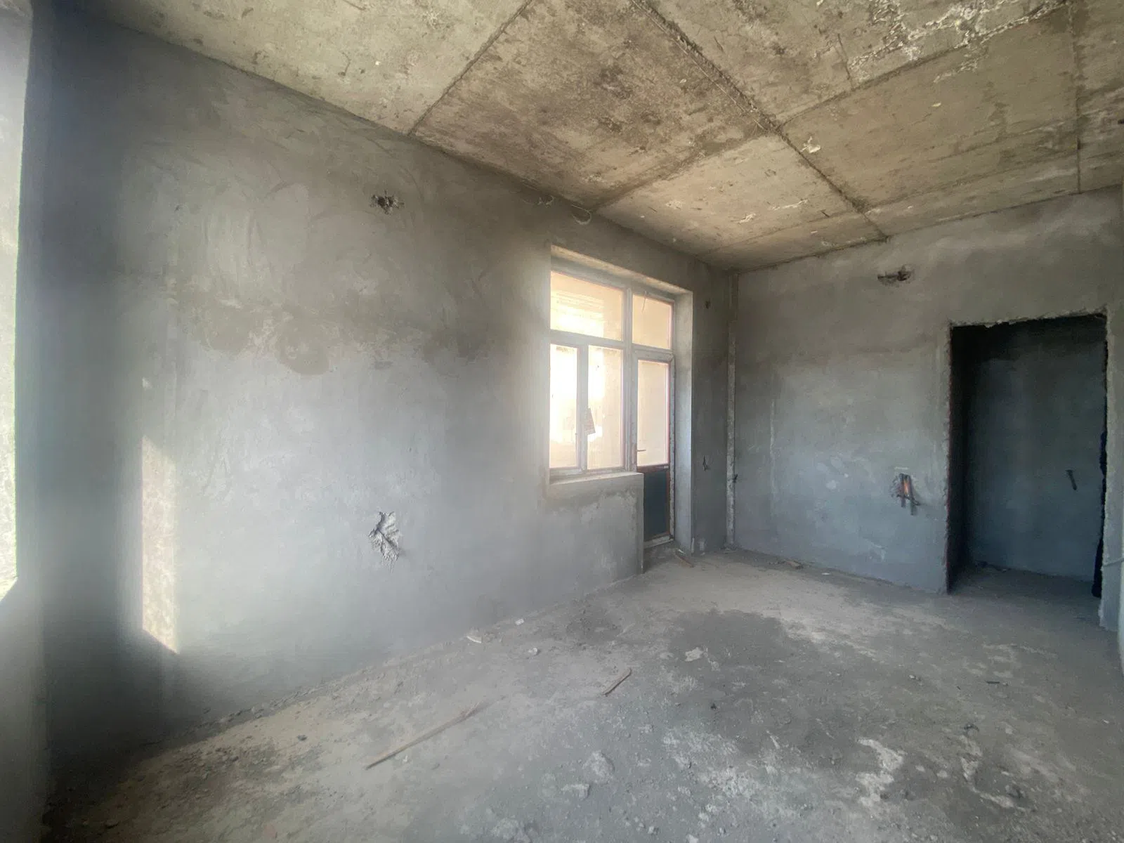 2 otaqlı mənzil 91 m² satılır