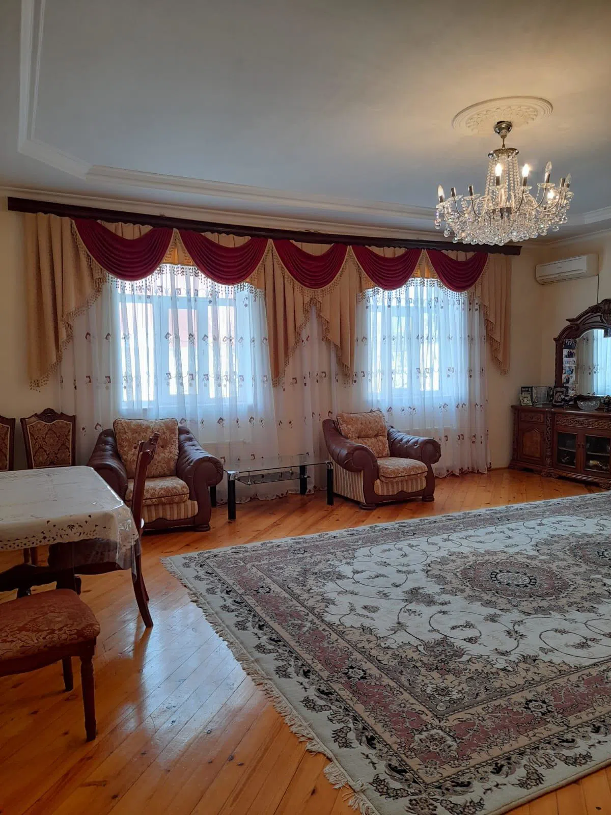 4 otaqlı həyət evi 144 m² - 6 sot torpaq sahəsində satılır