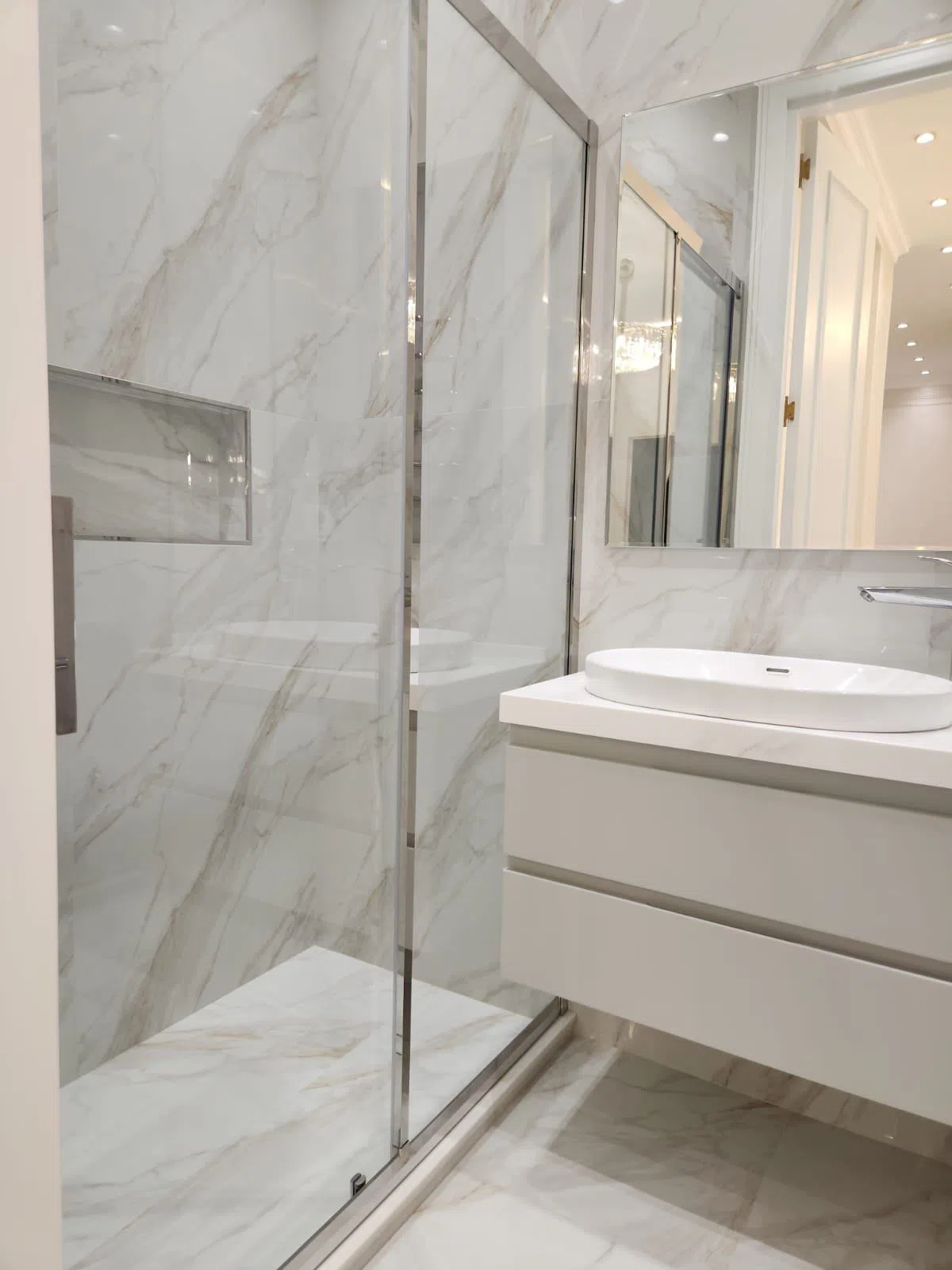 4 otaqlı mənzil 150 m² kirayə verilir — şəkil 3