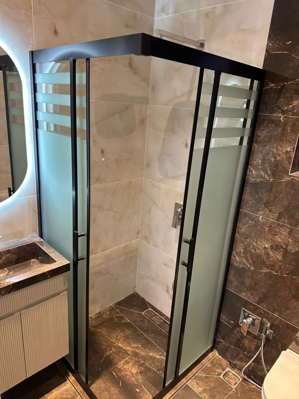 4 otaqlı bağ evi 180 m² 5.5 sot torpaq sahəsində satılır — şəkil 17