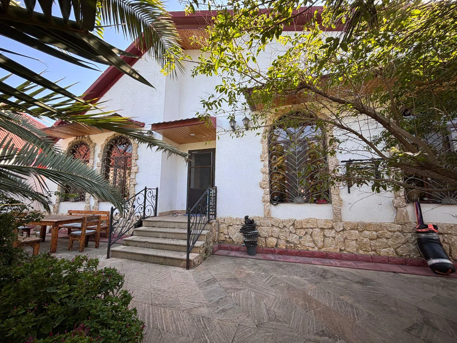 5 otaqlı bağ evi 250 m² 8 sot torpaq sahəsində satılır — şəkil 16