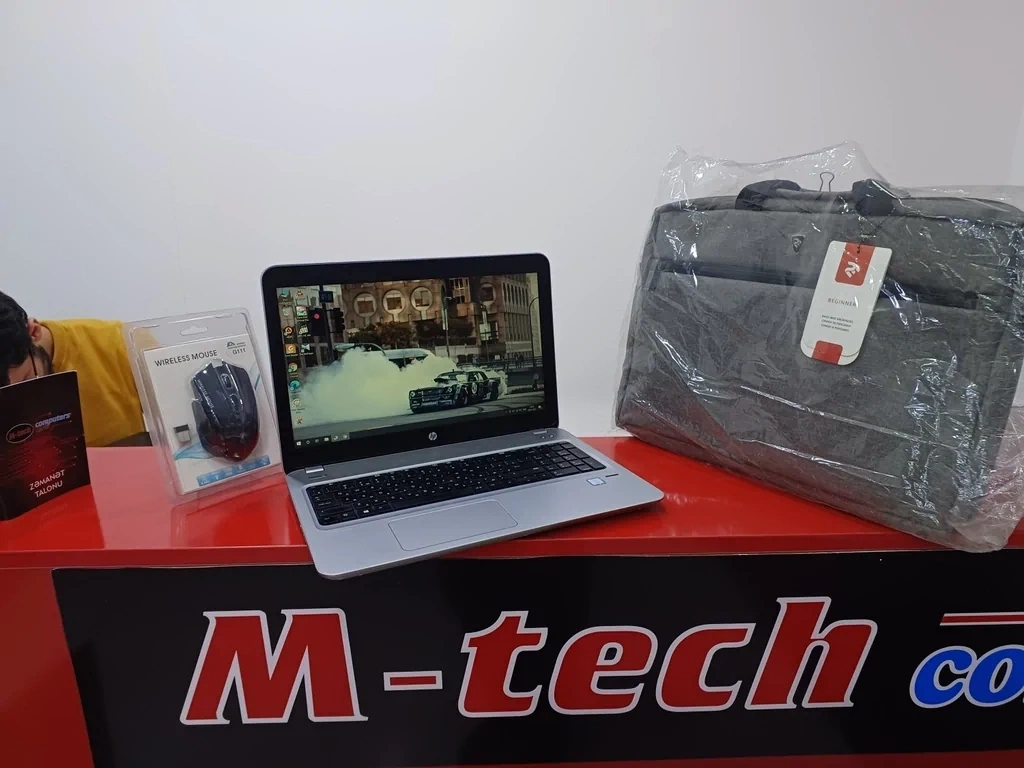 HP markalı notbuk, Gümüşü rəng