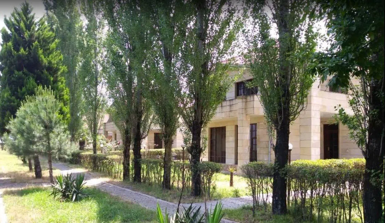 4 ulduzlu otel satılır — şəkil 22