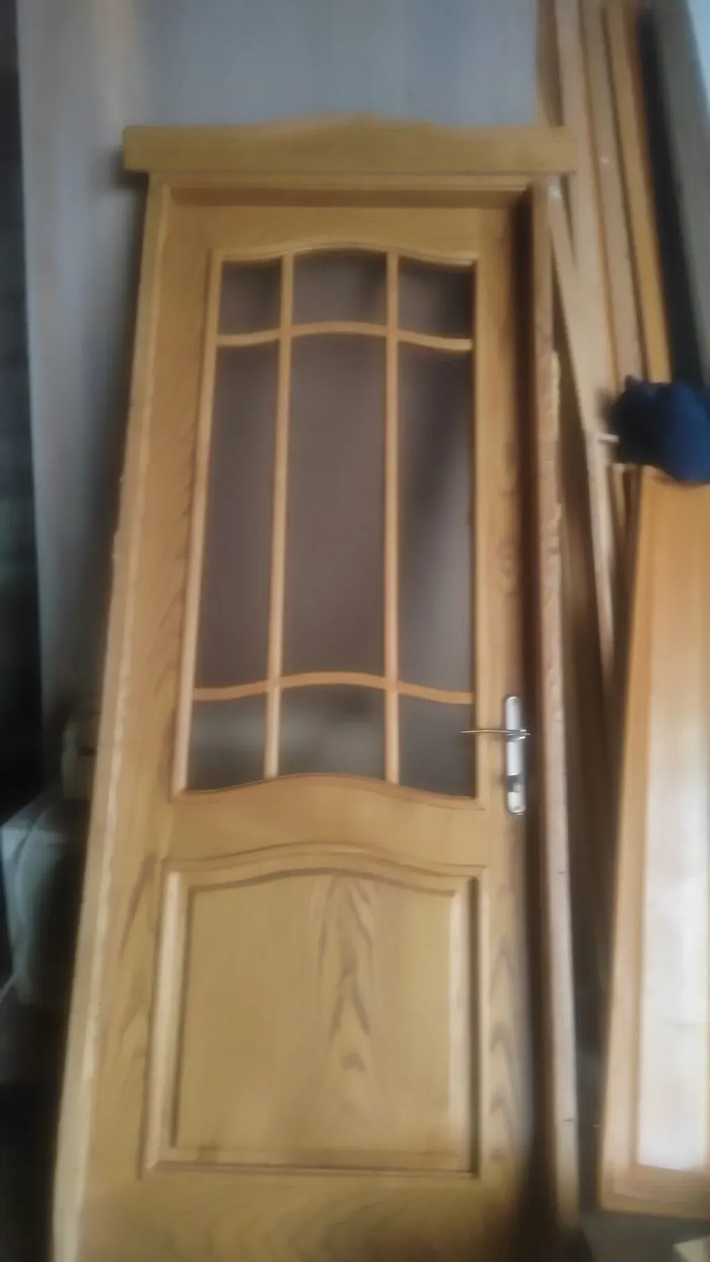 Fıstıq ağacından qapılar