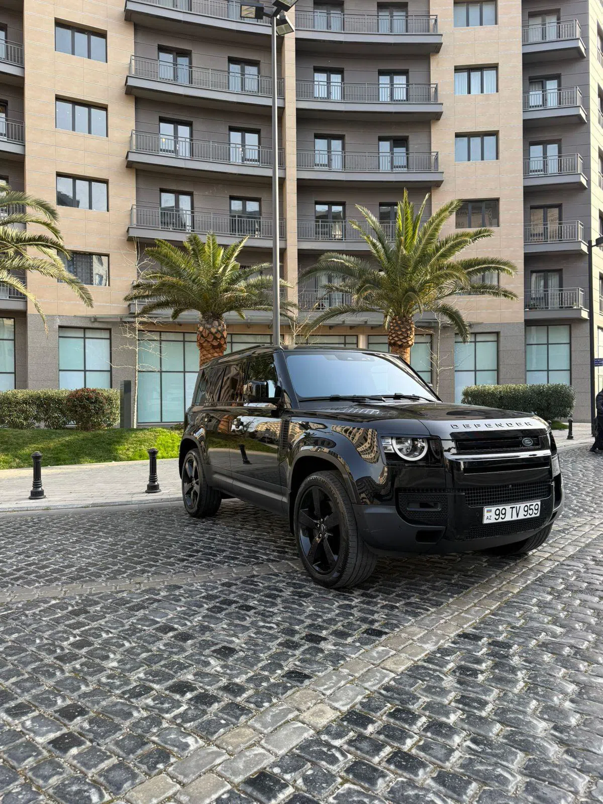 Land Rover Defender, 2021 il, 74000 km — şəkil 1