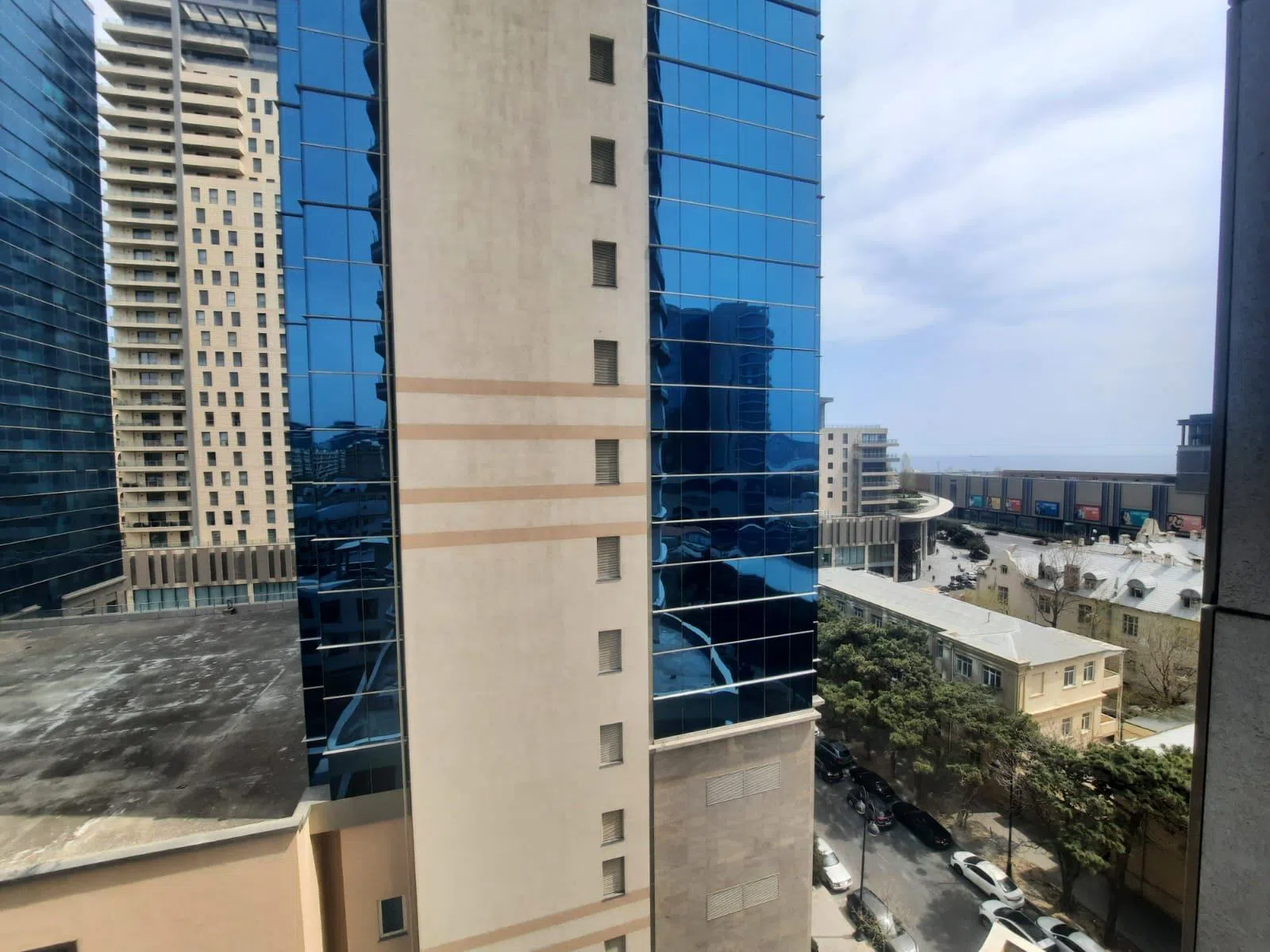 2 otaqlı mənzil 65 m² kirayə verilir — şəkil 3