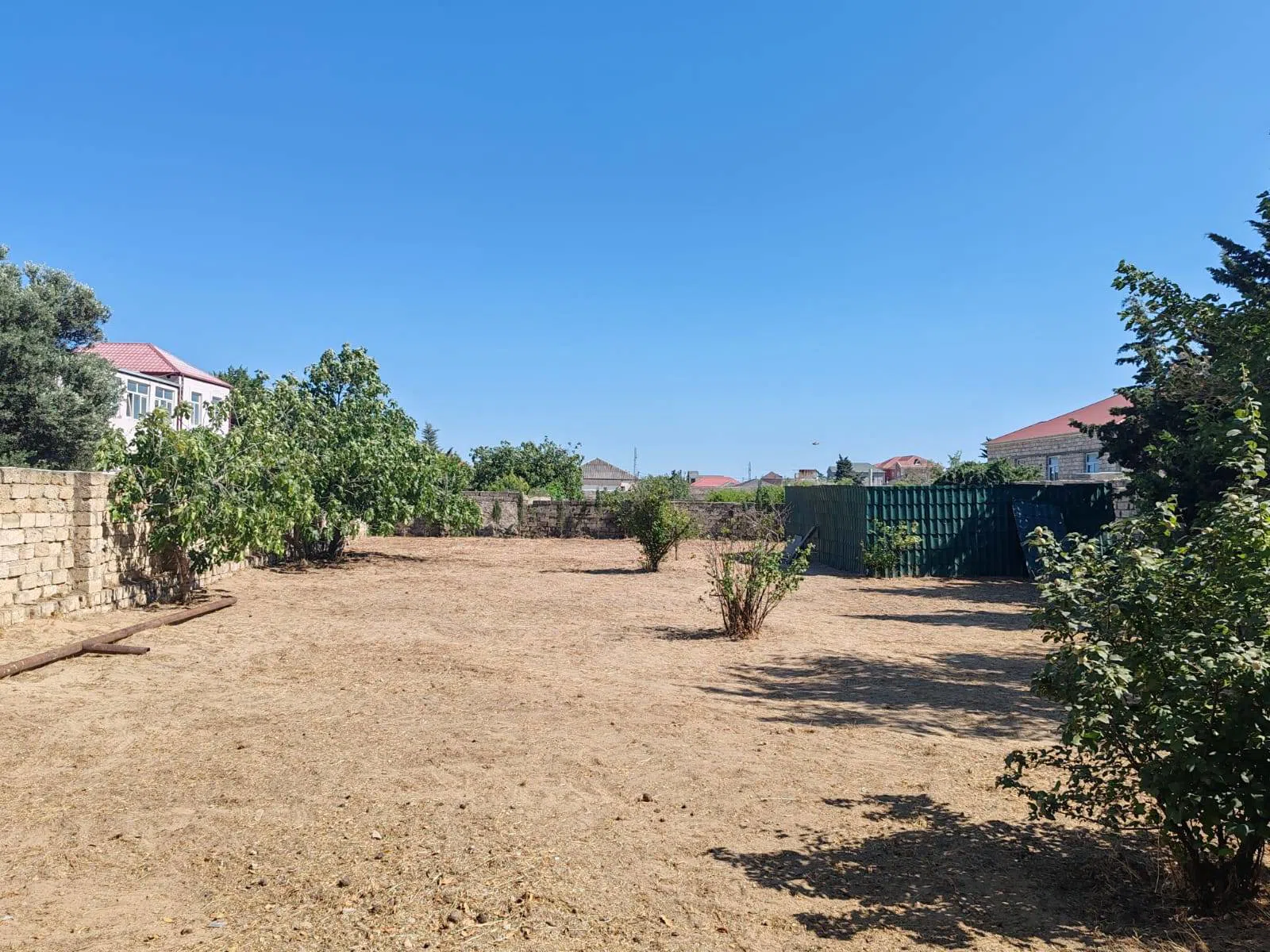 5 otaqlı həyət evi 200 m² satılır — şəkil 22
