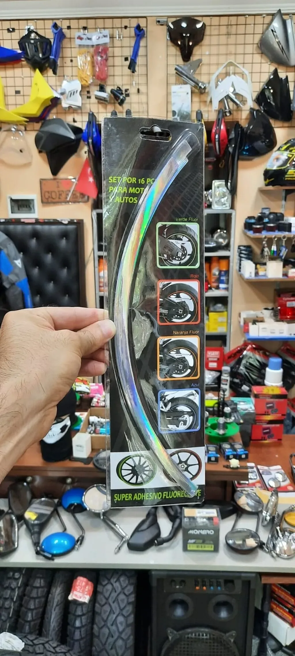 Motosiklet və avtomobil disk kənarları üçün reflektor — şəkil 1