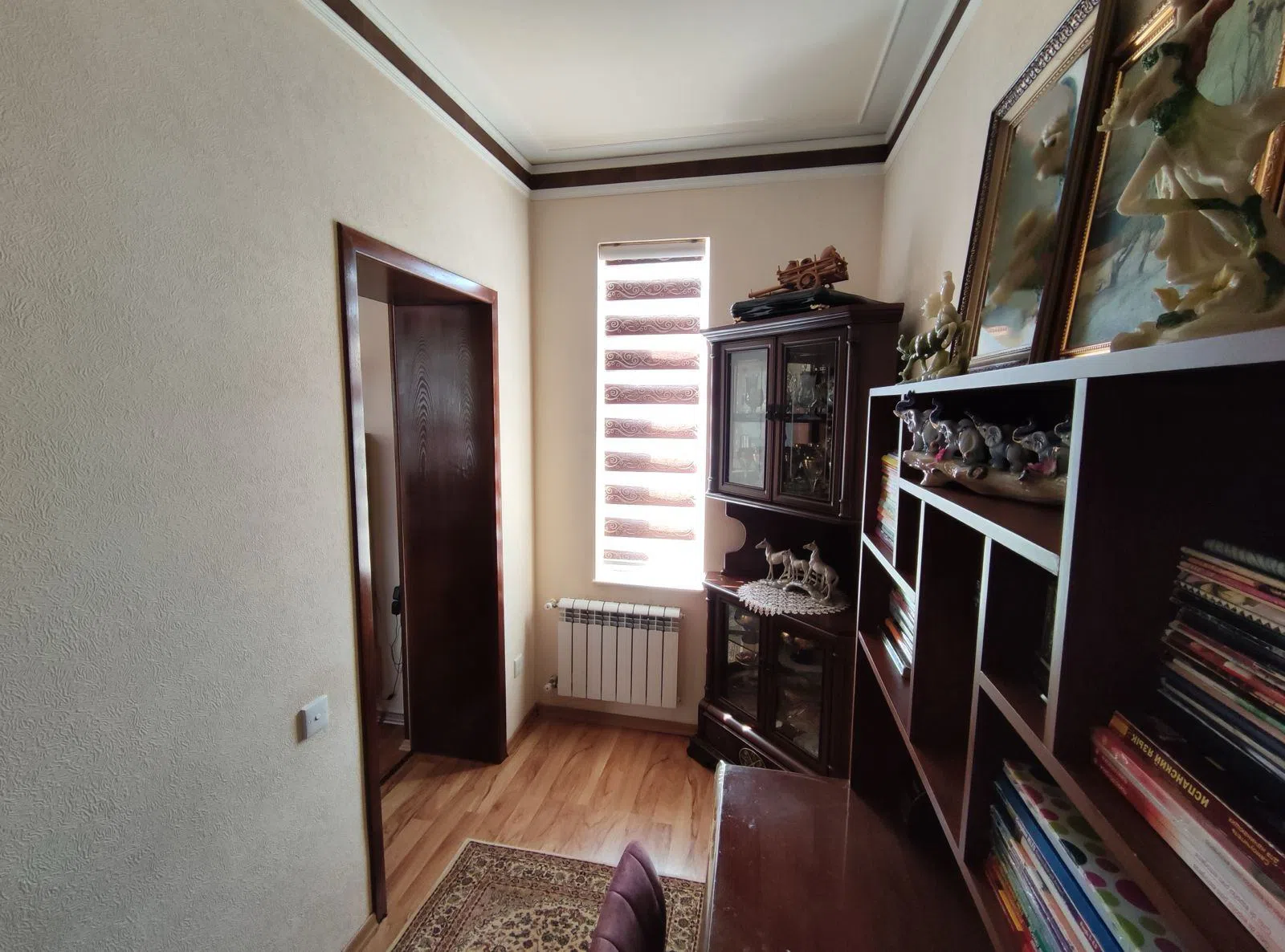 8 otaqlı həyət evi 225 m² satılır — şəkil 2