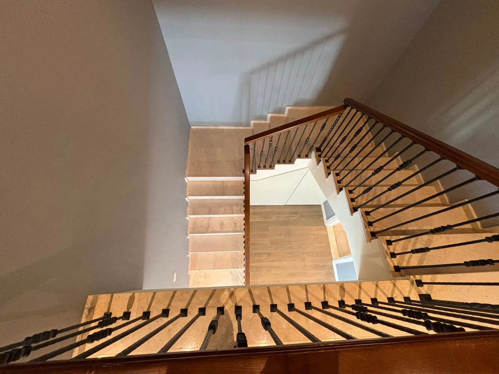 5 otaqlı mənzil 365 m² satılır — şəkil 25