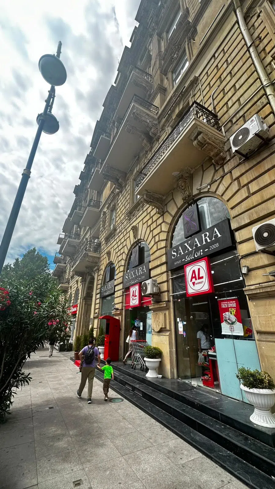 10 otaqlı mənzil 361 m² satılır — şəkil 14