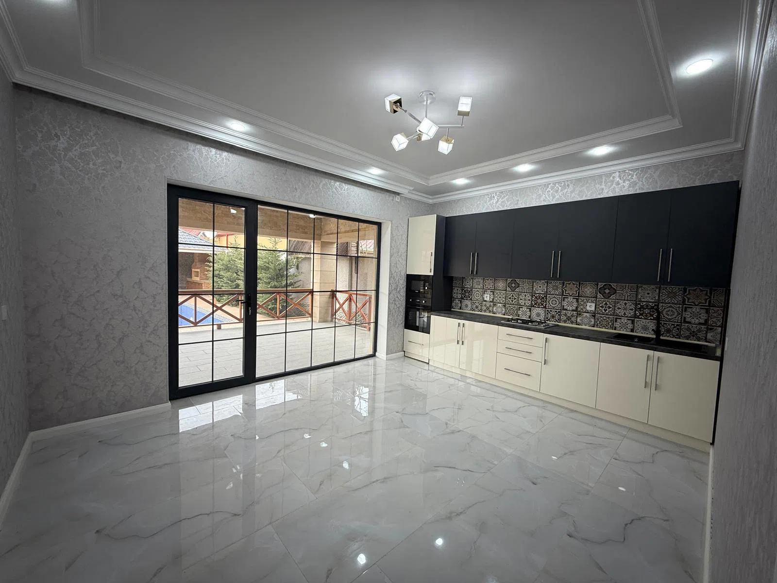 4 otaqlı bağ evi 190 m² 6 sot torpaq sahəsində satılır — şəkil 16
