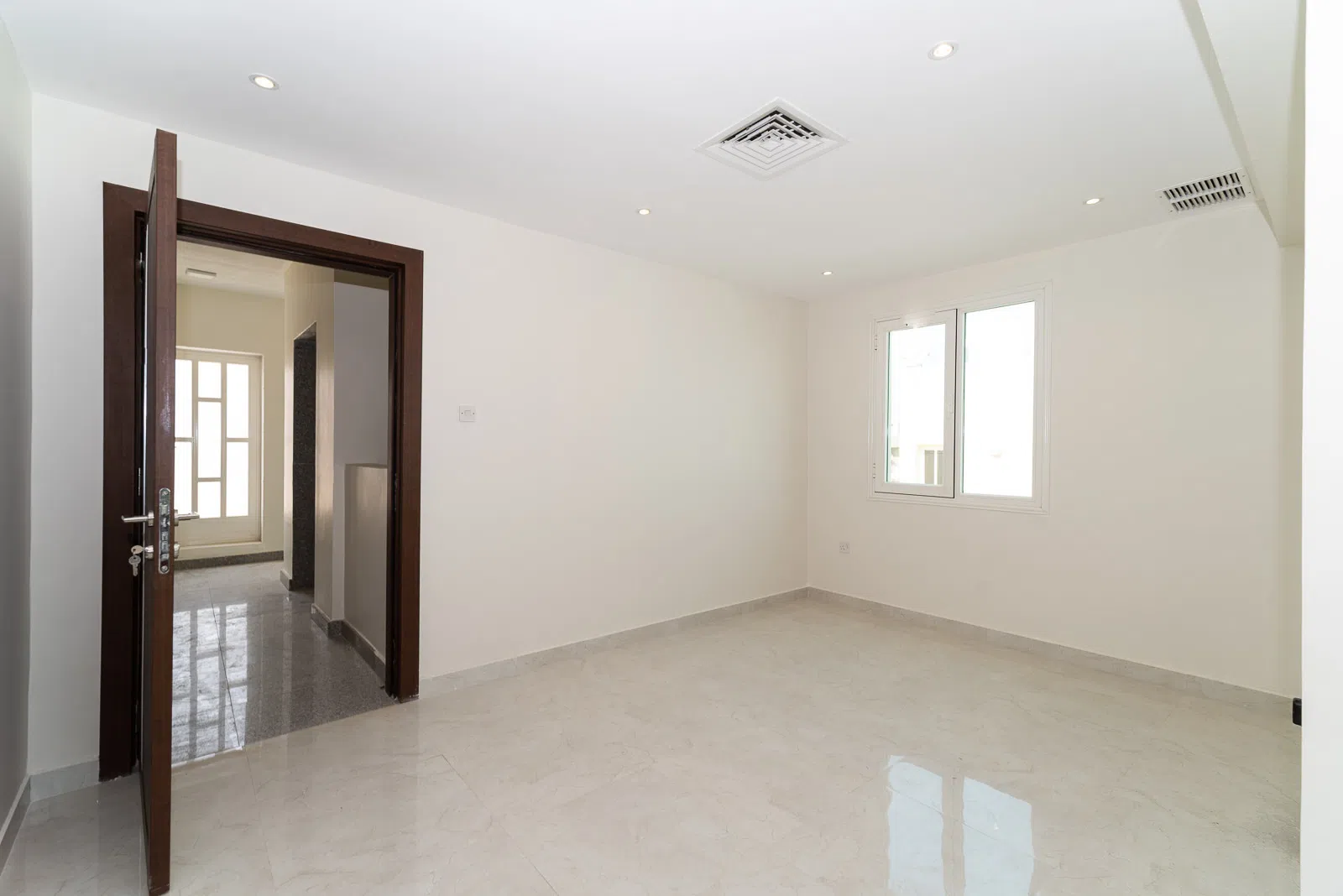 1 otaqlı mənzil 44.3 m² satılır - Tenderyard