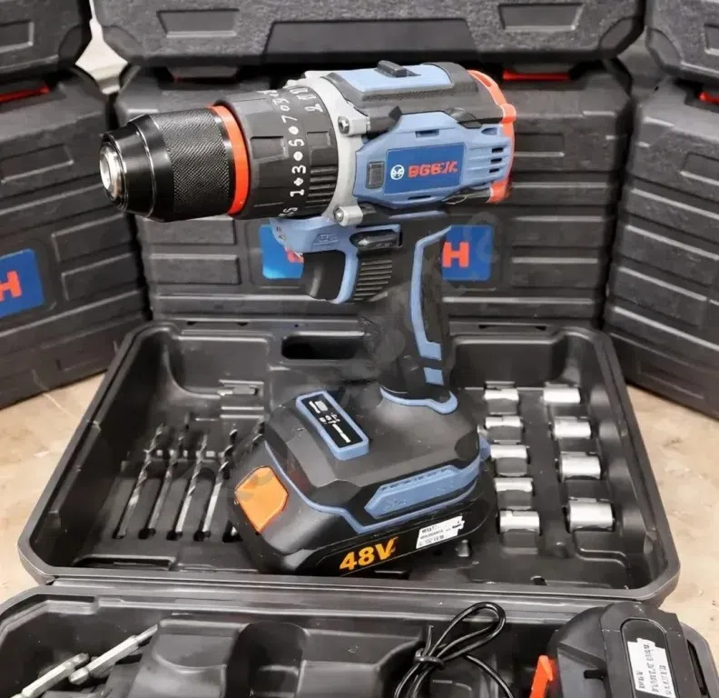 Bosch Kömürsüz Şurupvyort (Zərbəli)