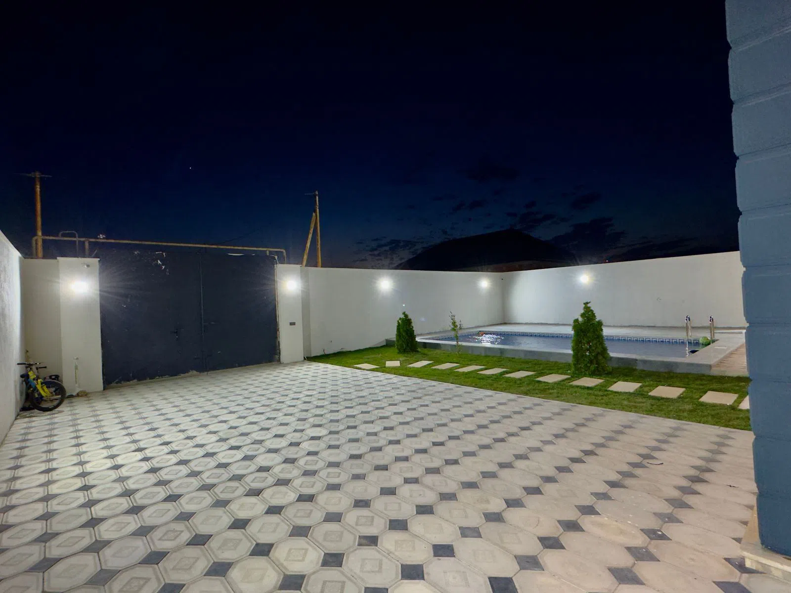 4 otaqlı bağ evi 154 m² 3.3 sot torpaq sahəsində satılır — şəkil 13