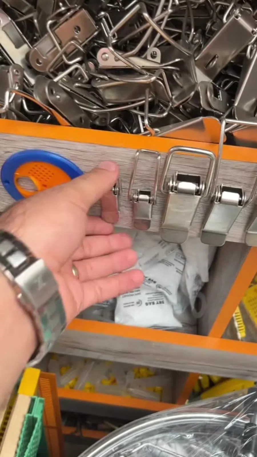 Arı pətəyi üçün metal kilid — şəkil 27