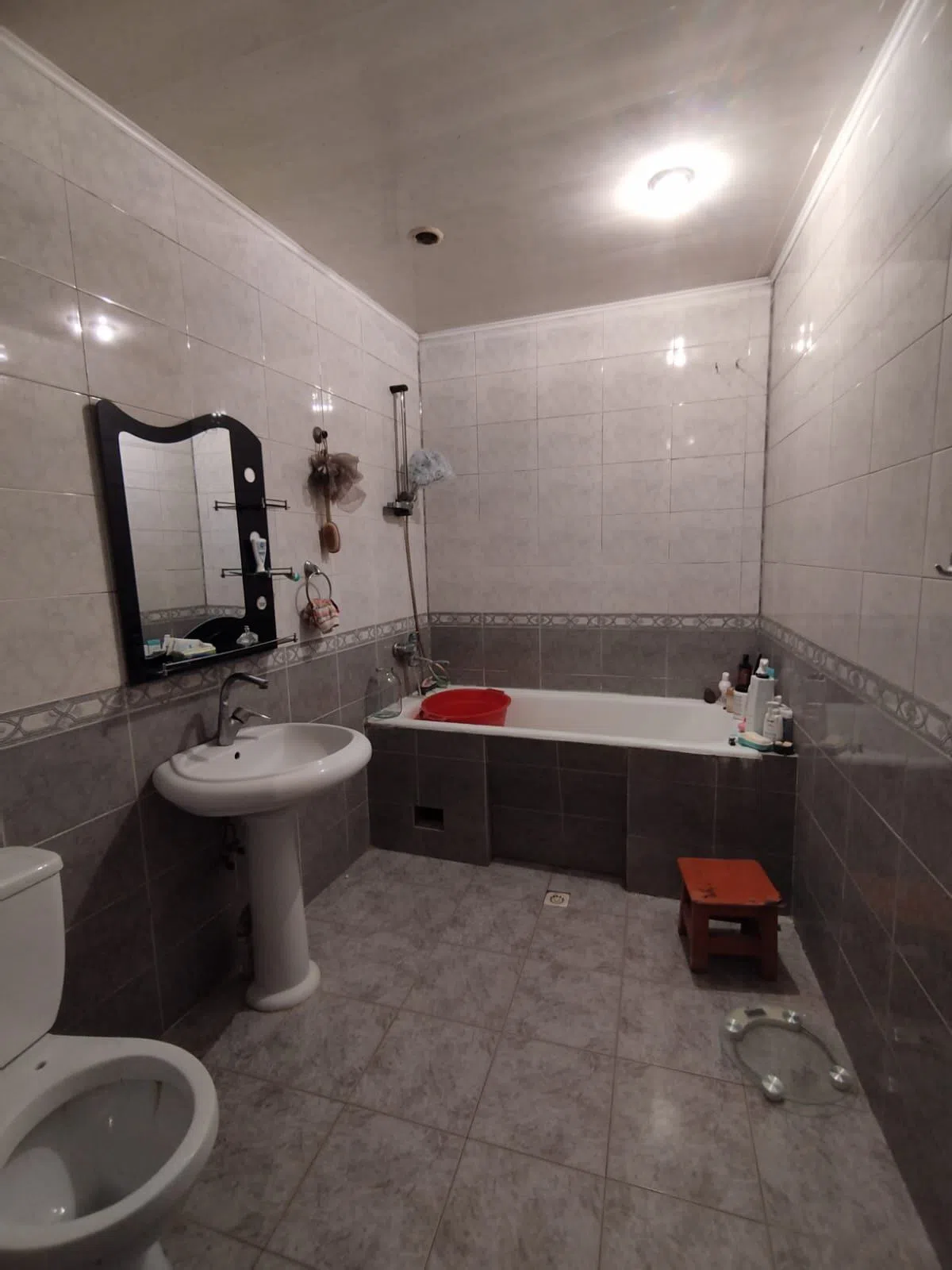 4 otaqlı həyət evi 180 m² - 2 sot torpaq sahəsində satılır — şəkil 19