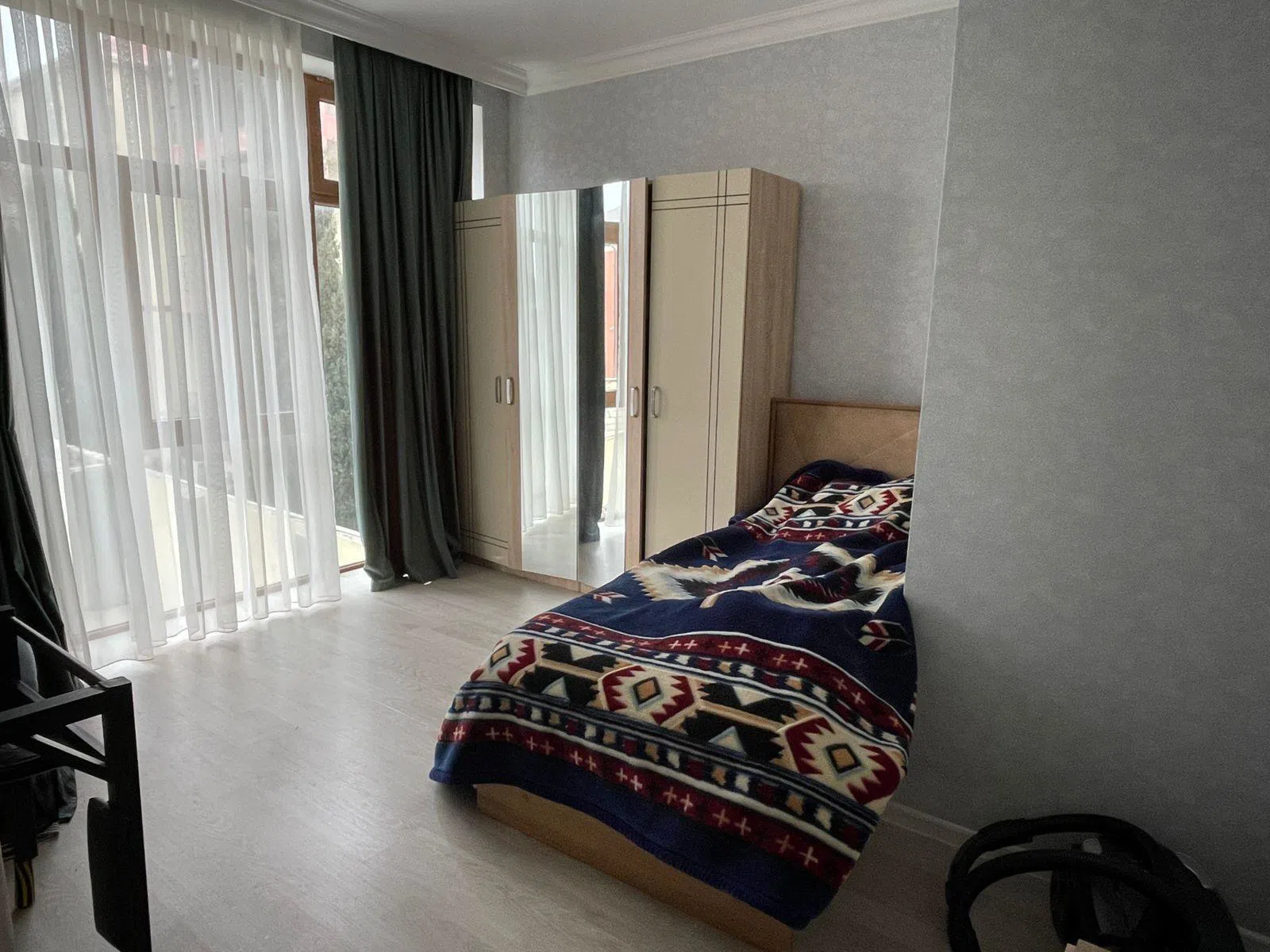 4 otaqlı həyət evi 200 m² - 4 sot torpaq sahəsində satılır