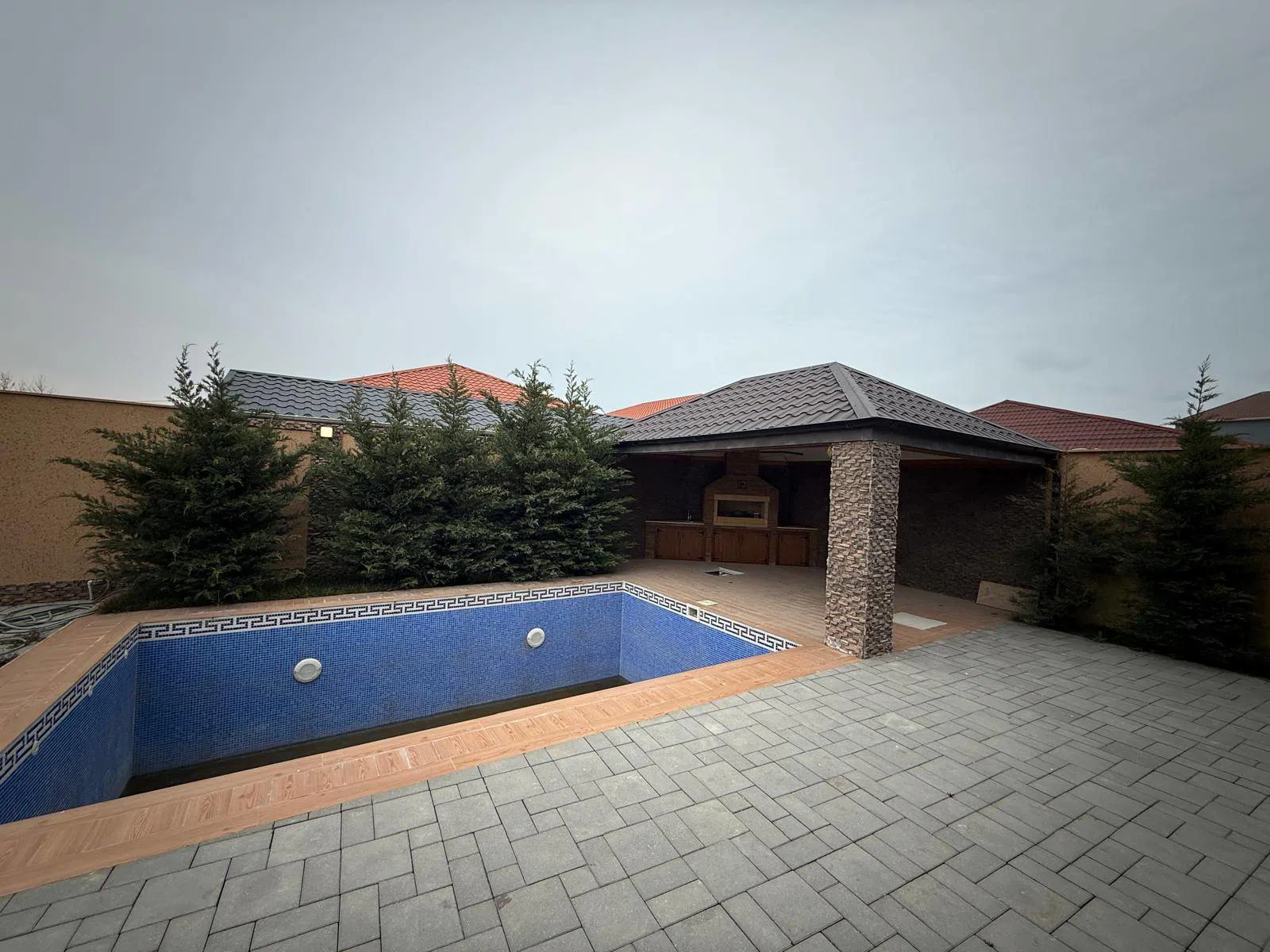 4 otaqlı bağ evi 195 m² 4.8 sot torpaq sahəsində satılır — şəkil 8