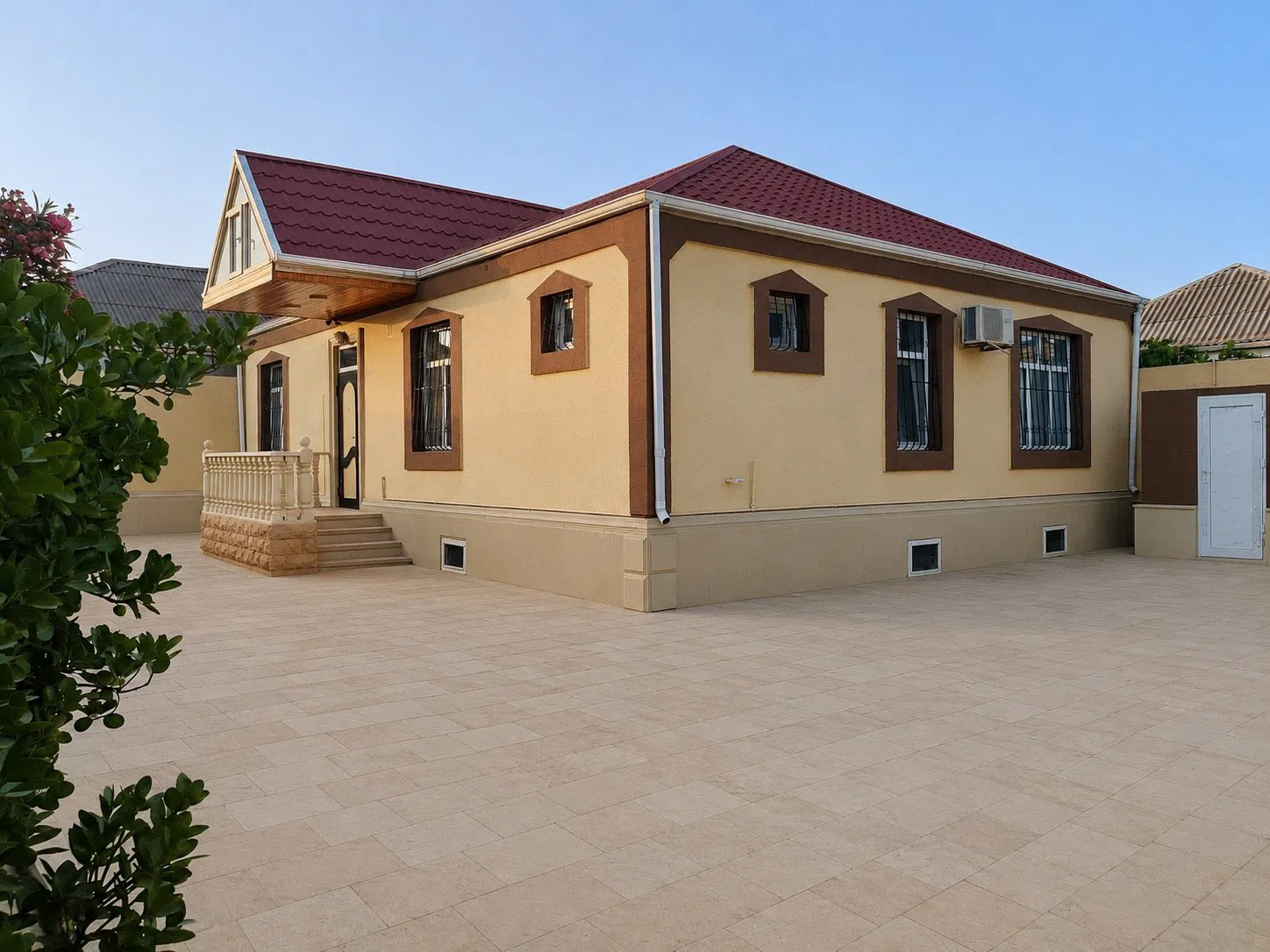 3 otaqlı həyət evi 108 m² satılır