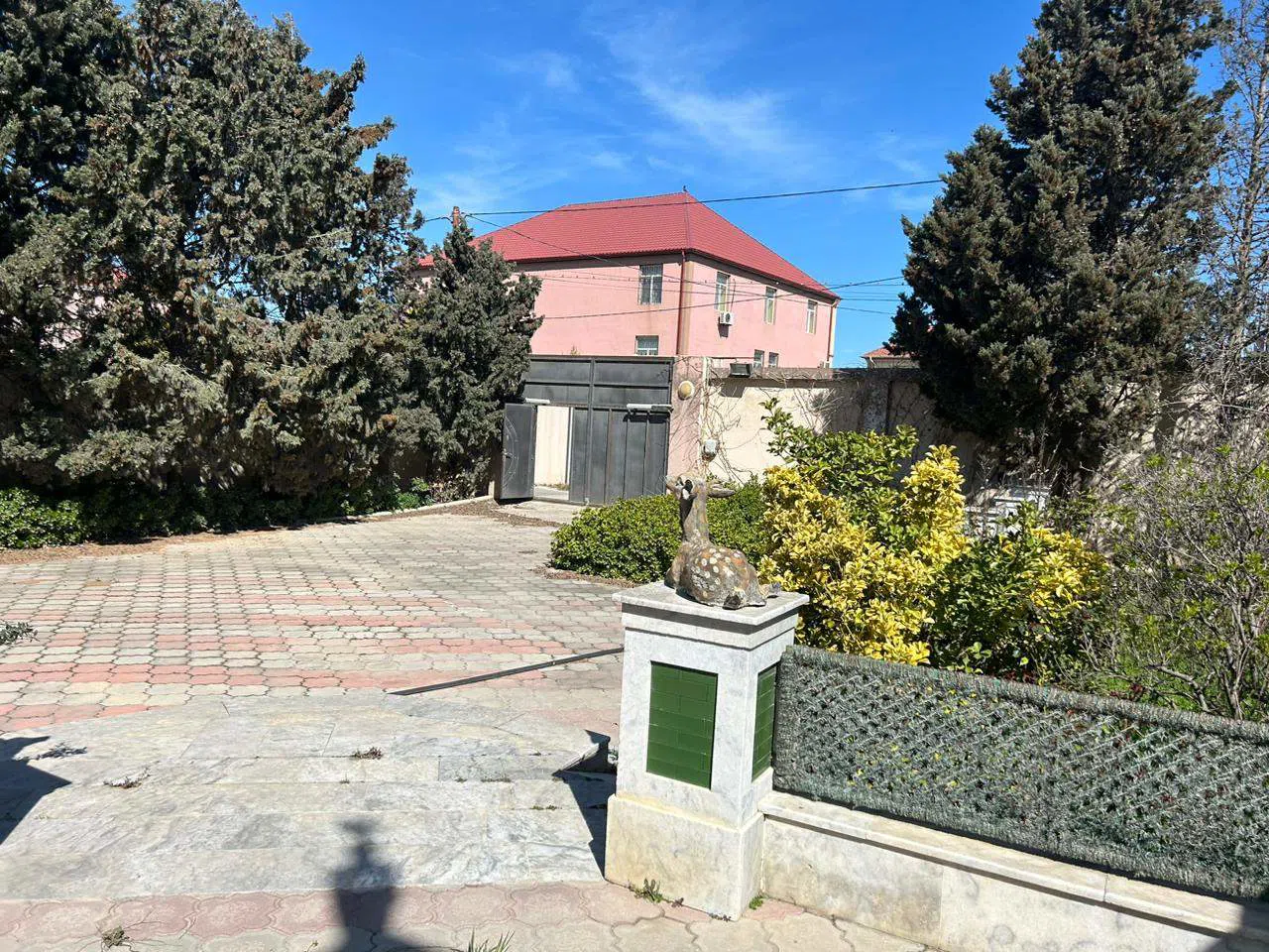 6 otaqlı bağ evi 220 m² satılır — şəkil 5